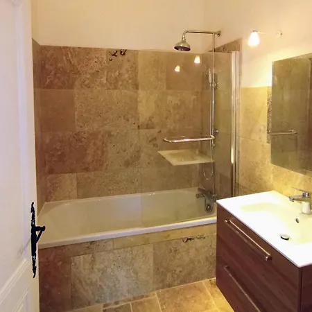 Domaine De La Barde Guest And Suites. Le Bugue