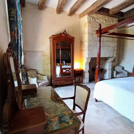 Domaine De La Barde Guest And Suites. Couette-café *
