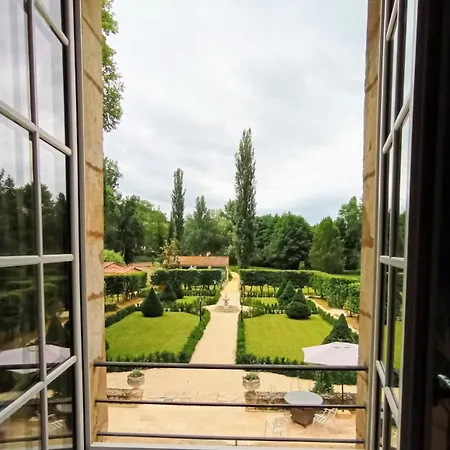 Domaine De La Barde Guest And Suites.